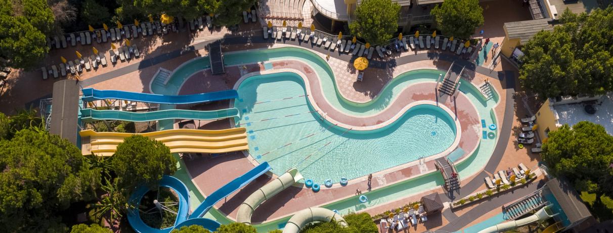 vue d'ensemble piscine