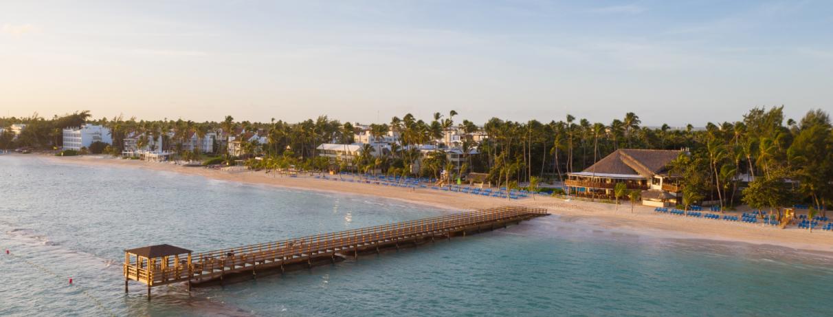 pont sur la plage