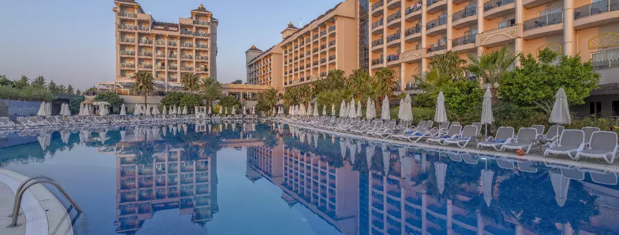 vue d'ensemble piscine