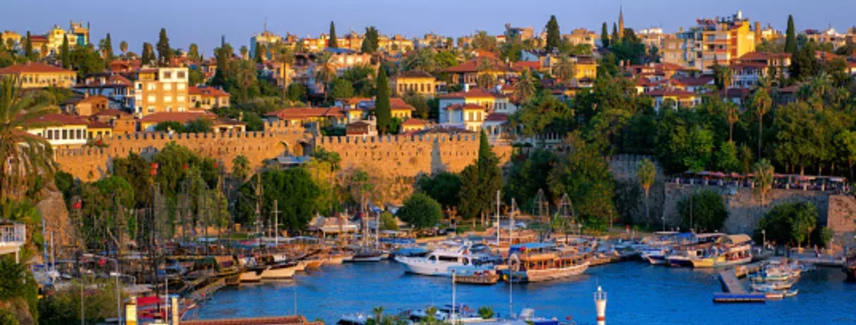 village en bord de mer 