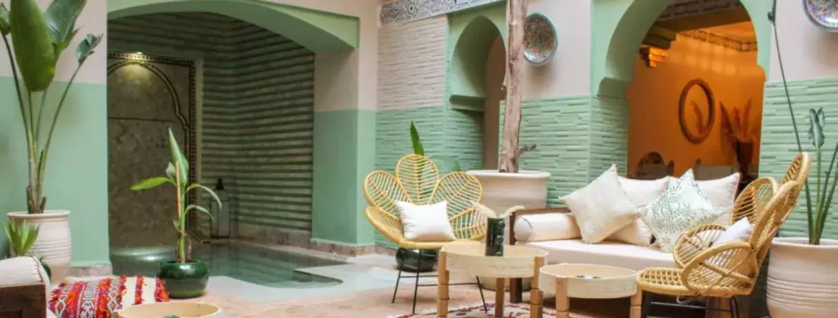 canapé avec petit bassin