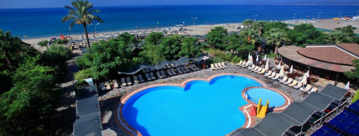 vue d'ensemble piscine