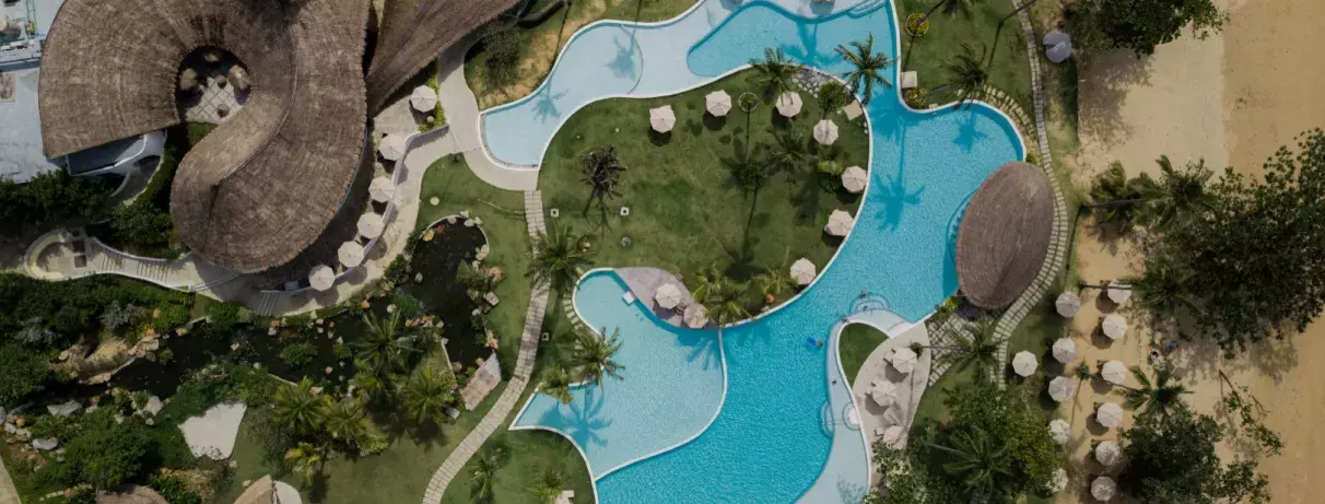 vue d'ensemble piscine