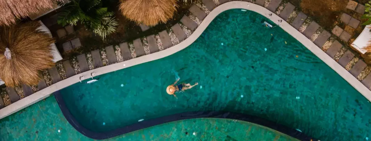 vue d'ensemble piscine