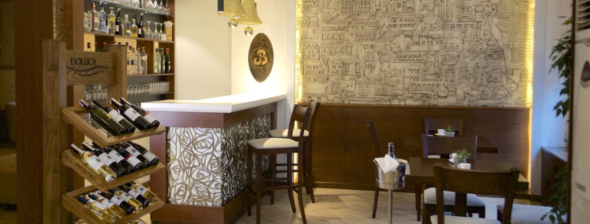 lobby bar