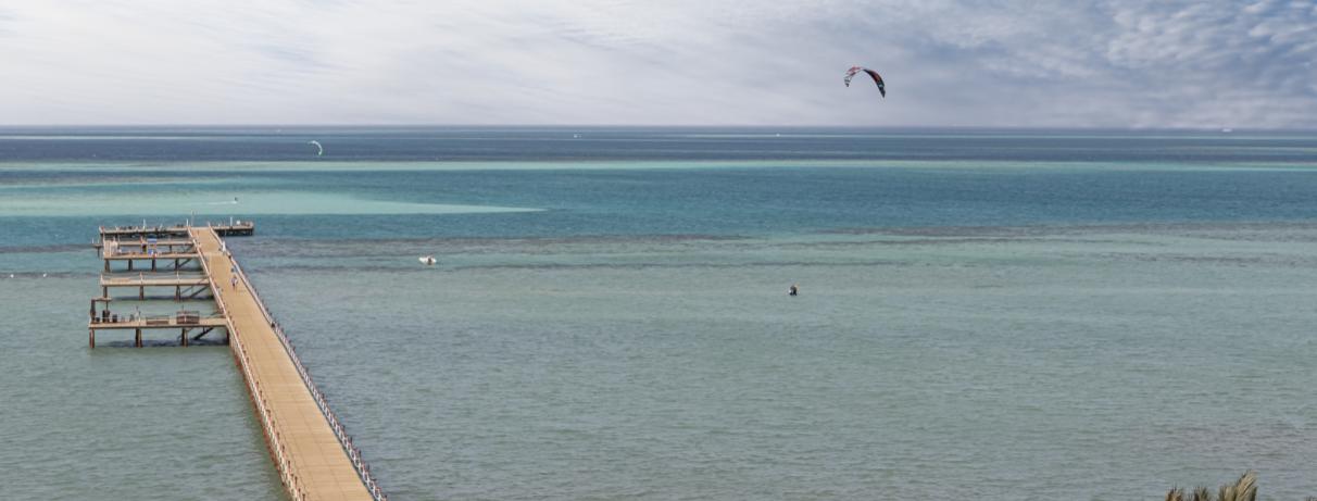 plage avec ponton 
