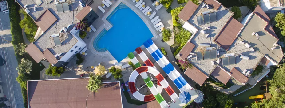 vue d'ensemble piscine 