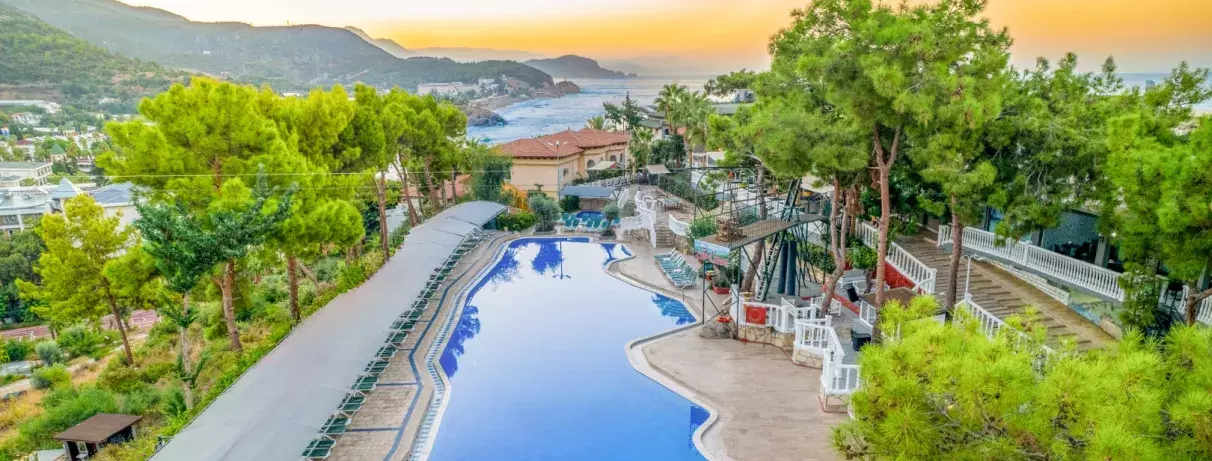 vue d'ensemble piscine 