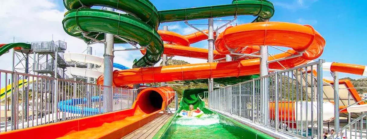 toboggans vert et orange 