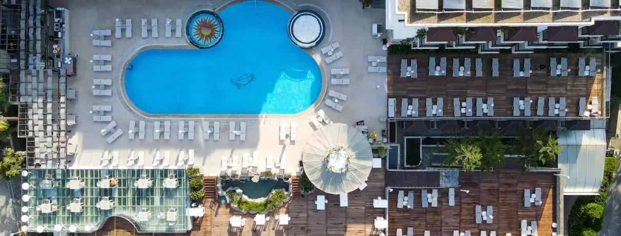 piscine vue au dessus 