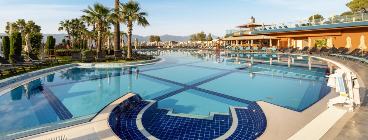 piscine extérieure