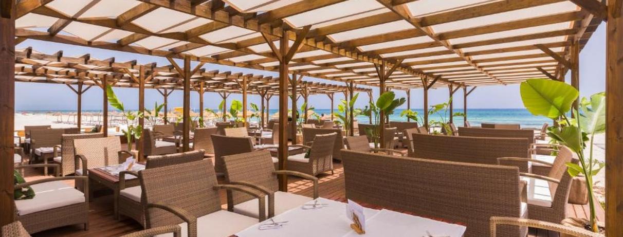 restau bord de plage 