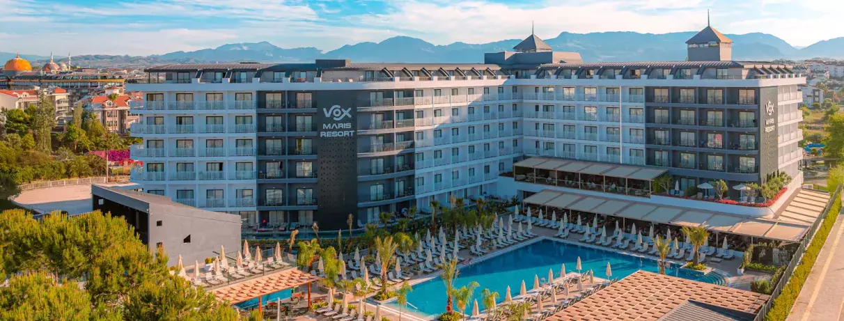 vue du ciel hotel piscine