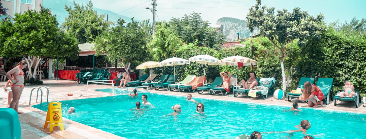 piscine extérieure 