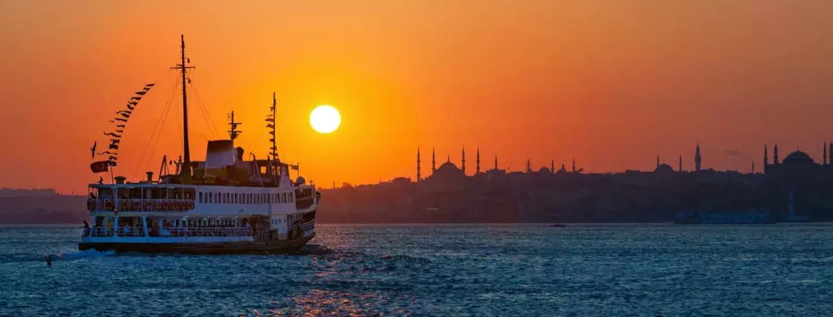 Couché de soleil sur le bosphore