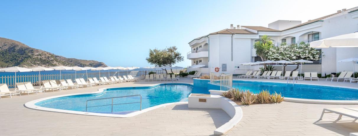 vue d'ensemble piscine