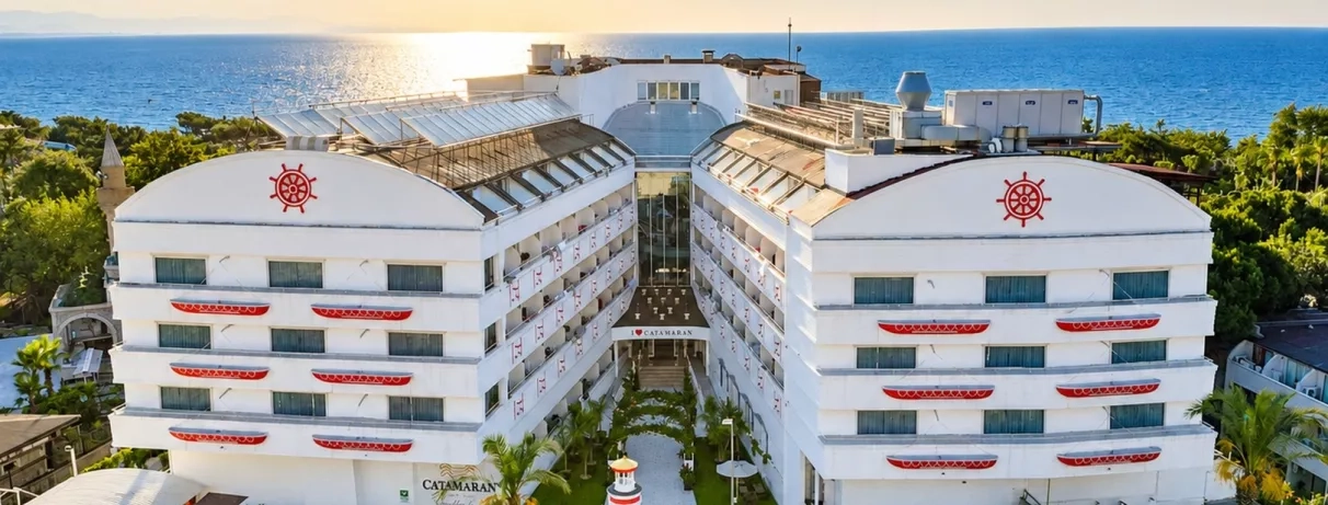 vue de la façade extérieur de l'hôtel