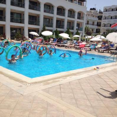 aquagym dans piscine