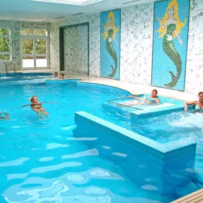 piscine intérieure