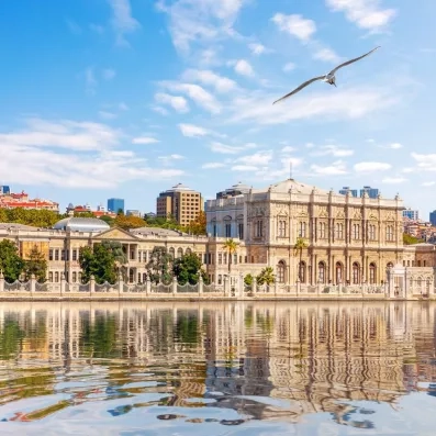 palais devant bosphore