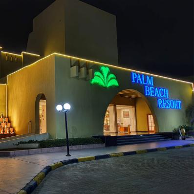 façade hôtel de nuit