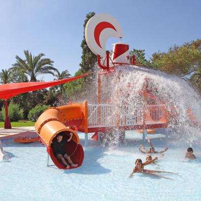 jeux aquatiques avec enfants