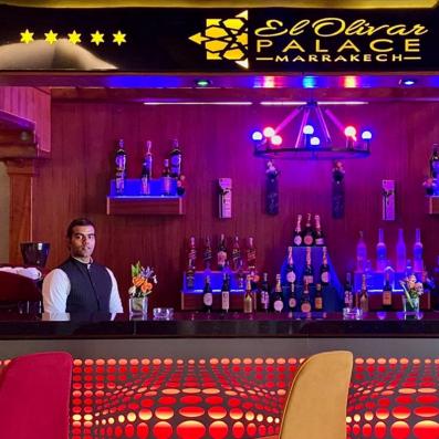 bar