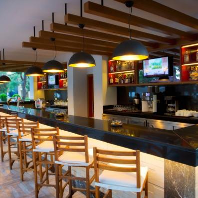 bar