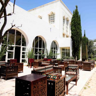 facade hotel