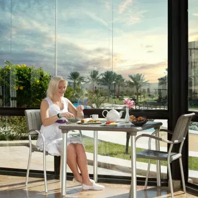 femme en train de manger