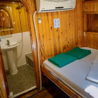 chambre avec salle de bain