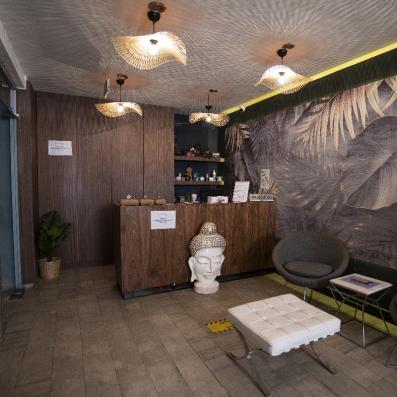 hall spa