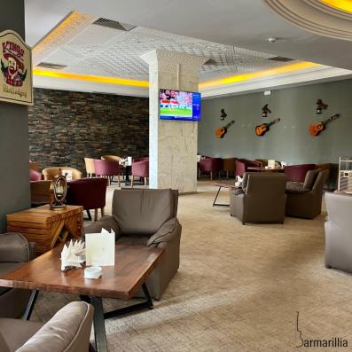 lobby bar