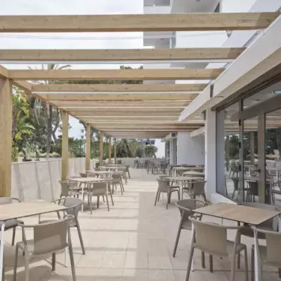 snack bar extérieur en terrasse 