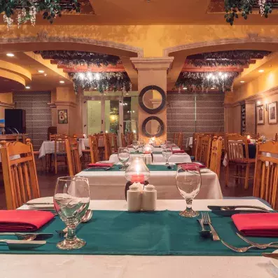 restaurant tons rouge et vert