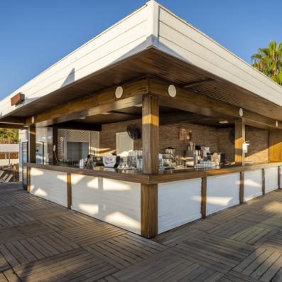 beach bar 