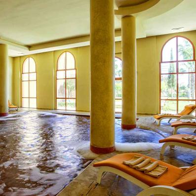 piscine intéreure