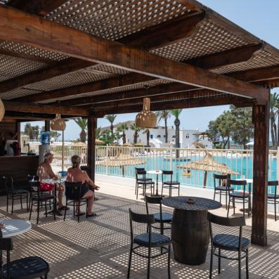 bar piscine