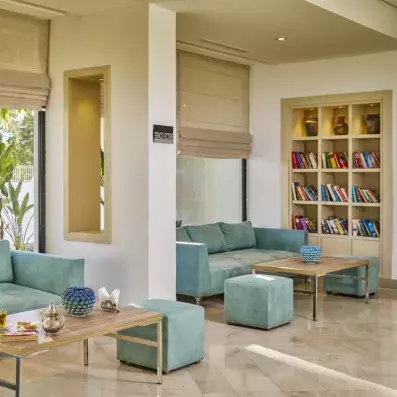 lobby et bibliotheque