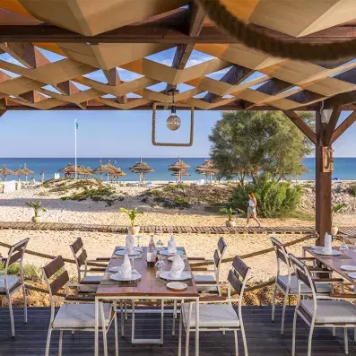 restaurant face à la mer 