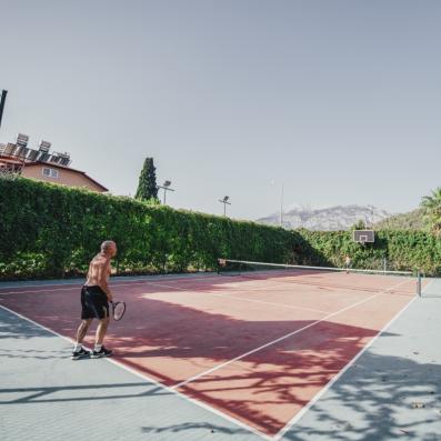 terrain de tennis 