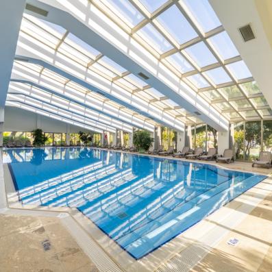 piscine intérieure
