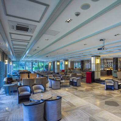 lobby bar 
