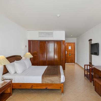 chambre lit double 