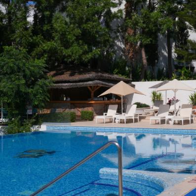 piscine extérieure