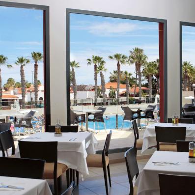 restaurant buffet
