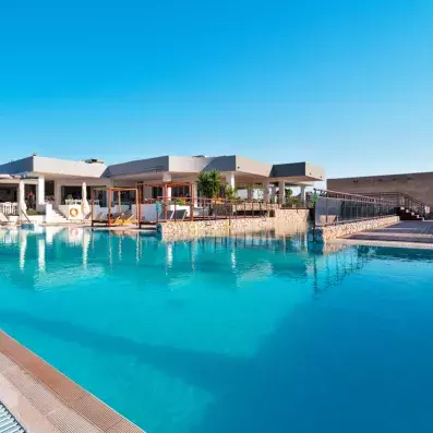 piscine avec vue hotel 