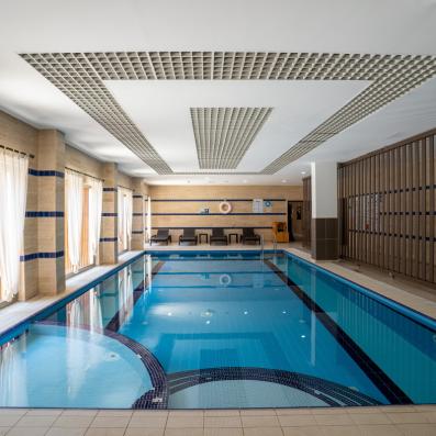 piscine intérieure