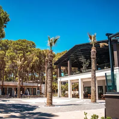 façade entrée hôtel