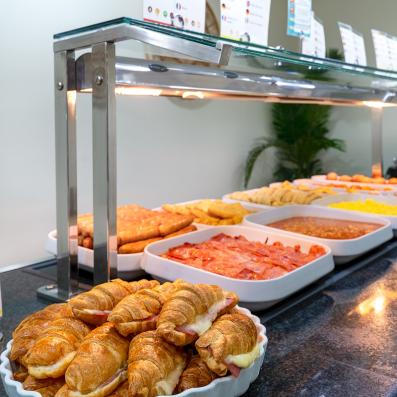 buffet petit-déjeuner